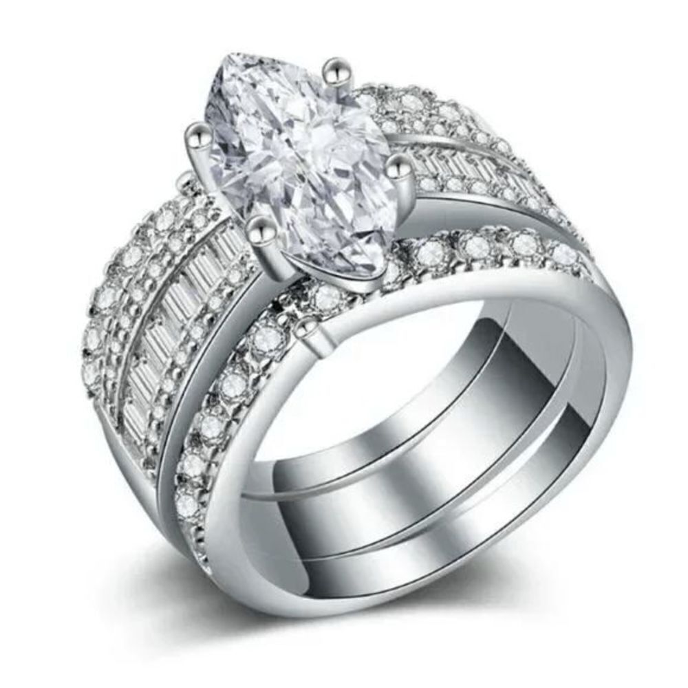 STERLING SILVER MARQUISE CUT BAGUETTE DIAMOND RING AND DIAMOND RING GUARDS - Picture 2 of 7
